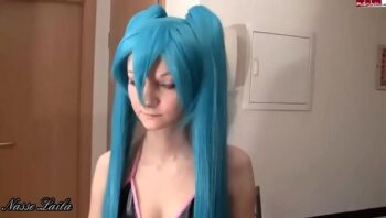 TEEN ALLEMAND BAISE COMME MIKU HATSUNE COSPLAY SEX AVEC PORN FACIAL