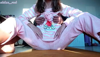 Pyjama masturbation